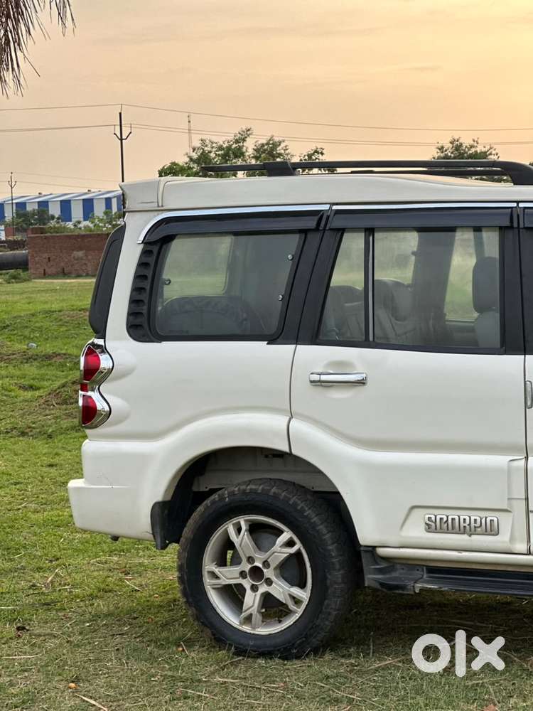 Mahindra Scorpio S10, 2016, Diesel