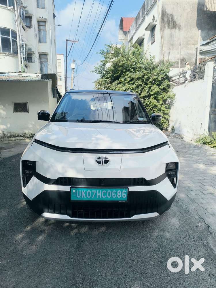 Tata Punch Ev Empowered Plus S Lr Ac Fc, 2025, Electric