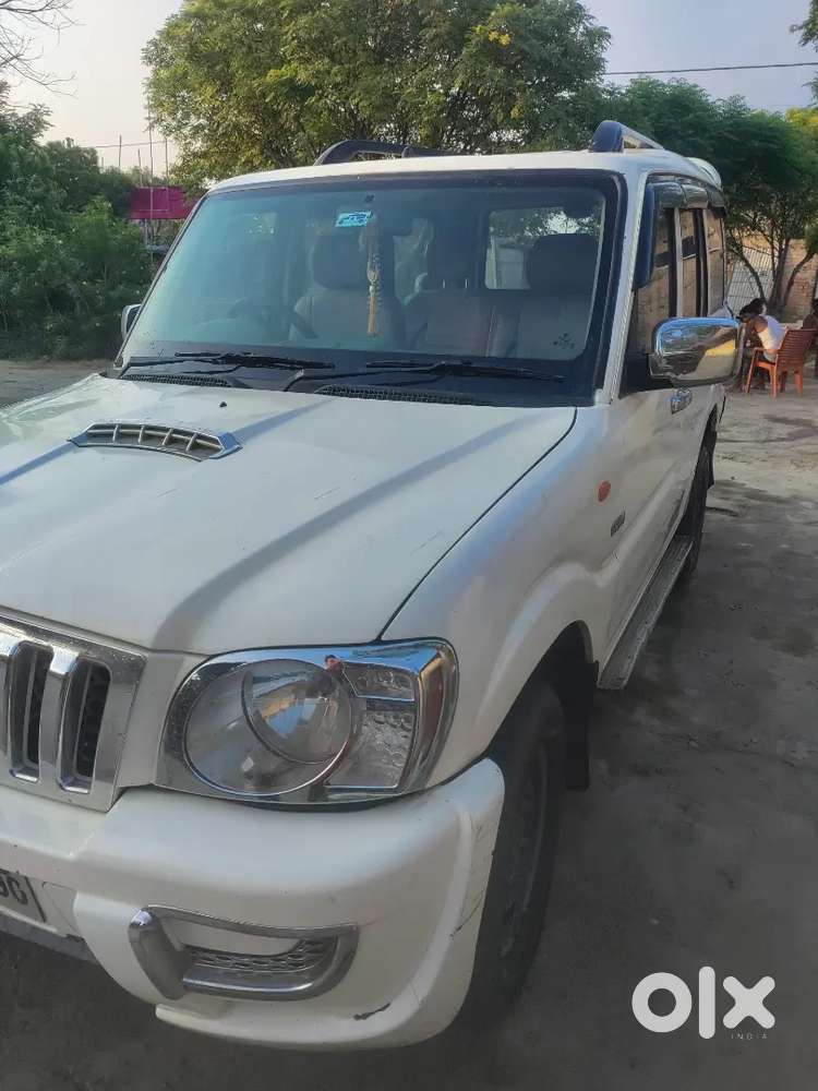 Mahindra Scorpio 2011 Diesel Automatic