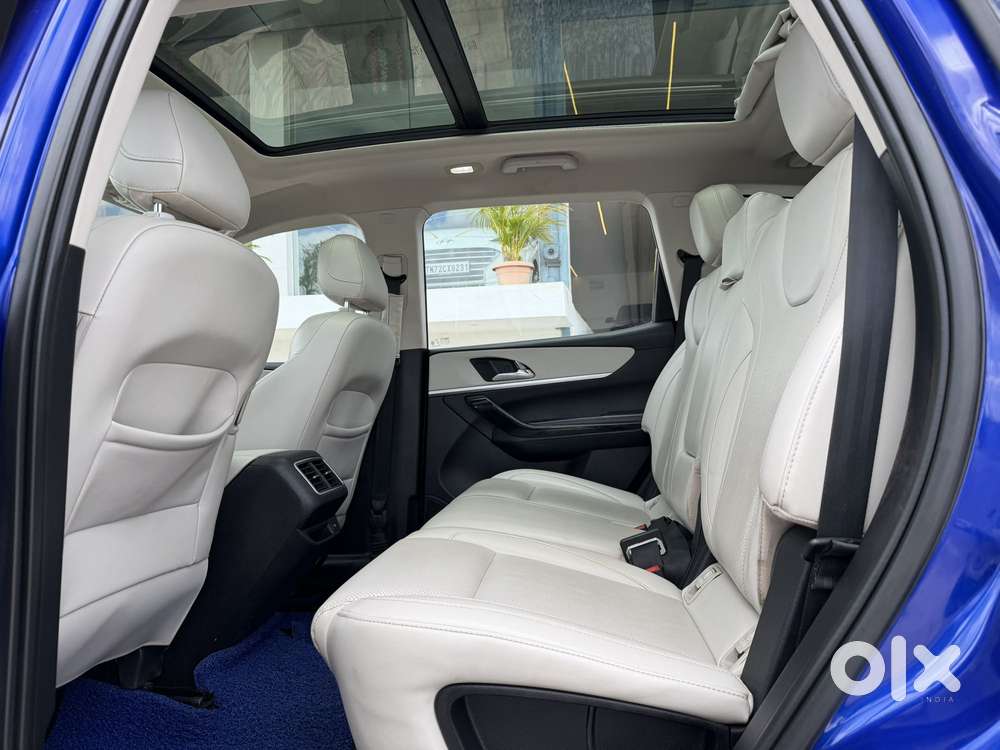 Mahindra Xuv700 2.2 Ax 7 Diesel Mt Str, 2022, Diesel