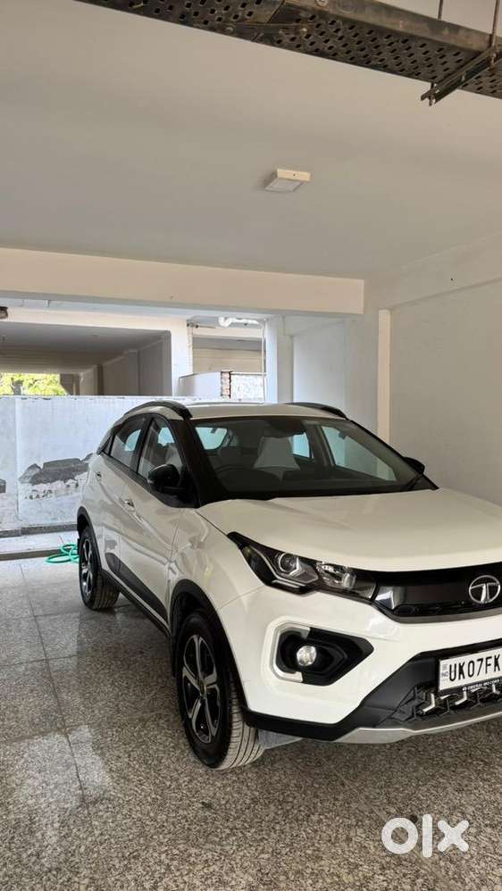 Tata Nexon 2023 Petrol With Ventilated Seats Good Condition
