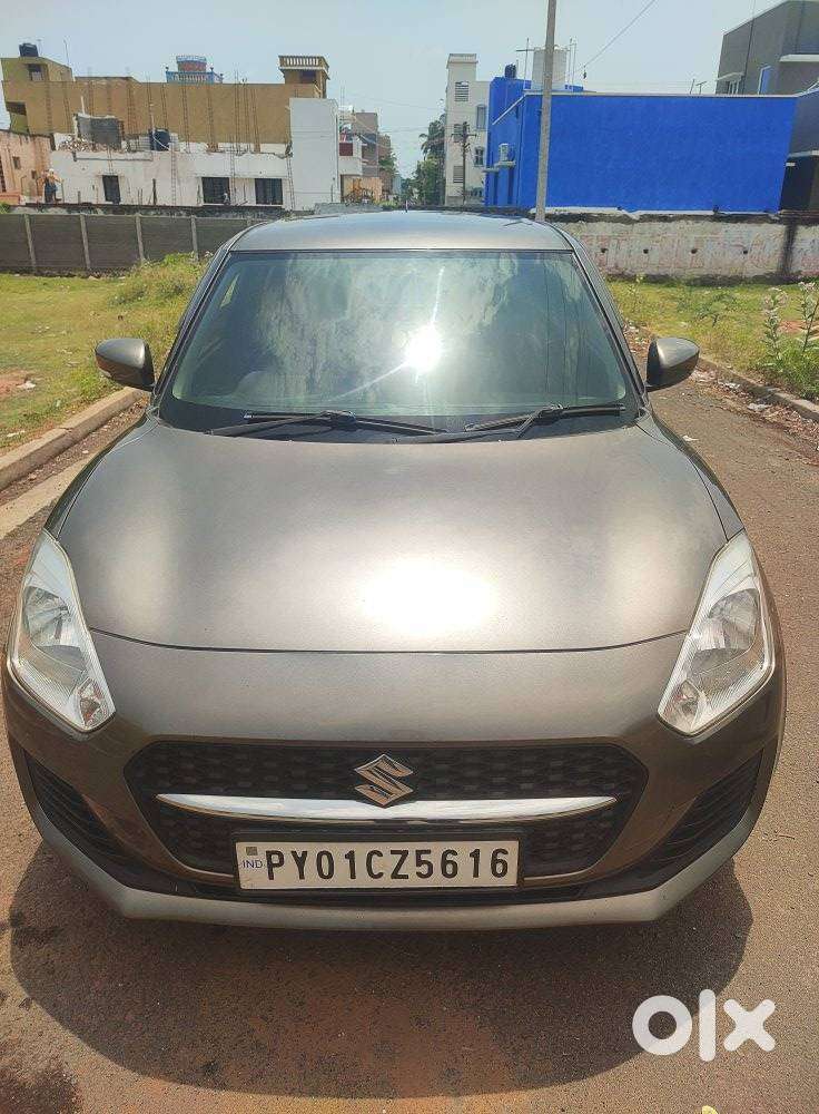 Maruti Suzuki Swift Vxi + Manual, 2022, Petrol