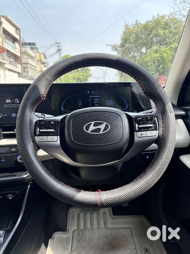 Hyundai Verna Sx 1.5 Petrol Ivt, 2023, Petrol