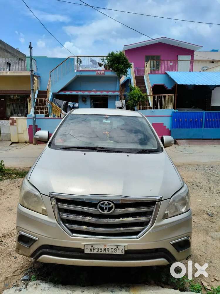 Toyota Innova Diesel 2013