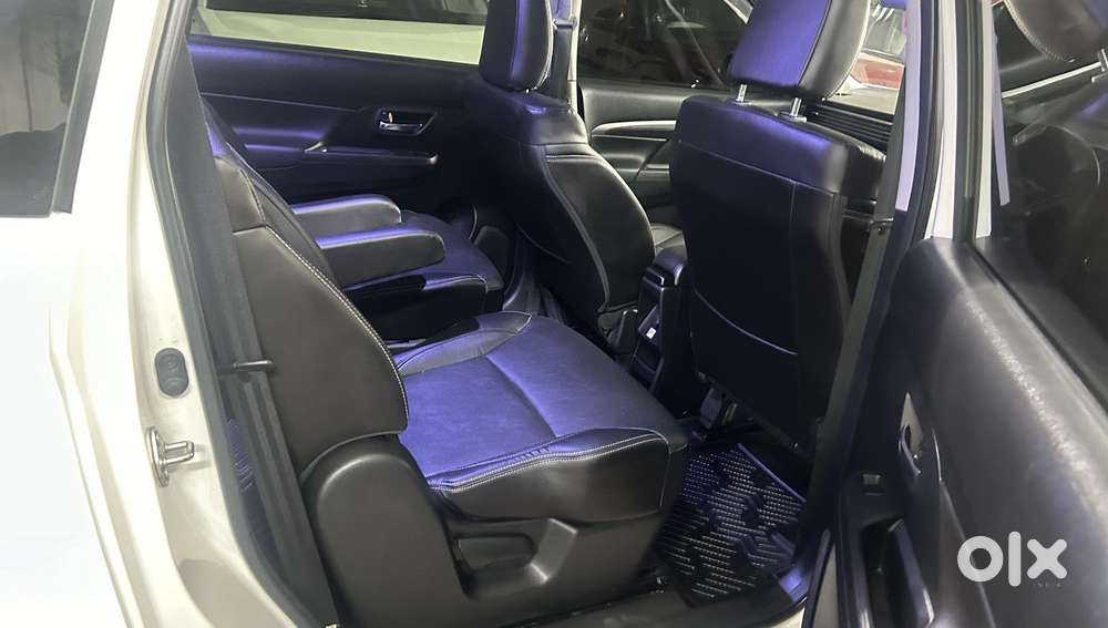 Maruti Suzuki Xl6 1.5 Alpha Mt, 2024, Petrol