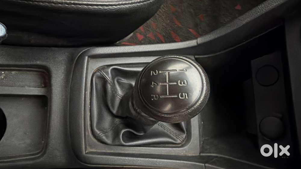 Maruti Suzuki Brezza 1.5 Lxi Smart Hybrid, 2022, Petrol