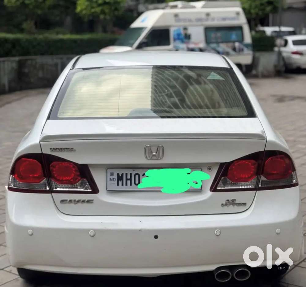Honda Civic 1.8 V 2011 With Sunroof