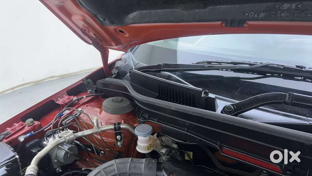 Maruti Suzuki Vitara Brezza 1.5 Zxi Plus At Dual Tone, 2022, Petrol