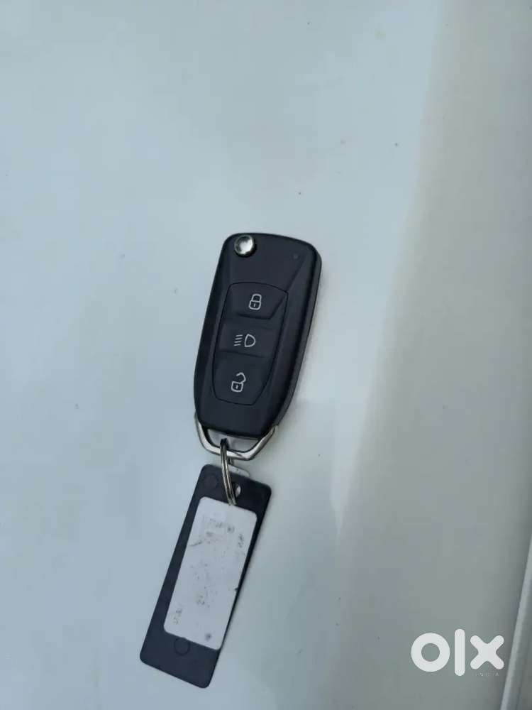 Tata Nexon Pure + S Pkt Ph2
Nov 2025 Model
9,500 Km Driven