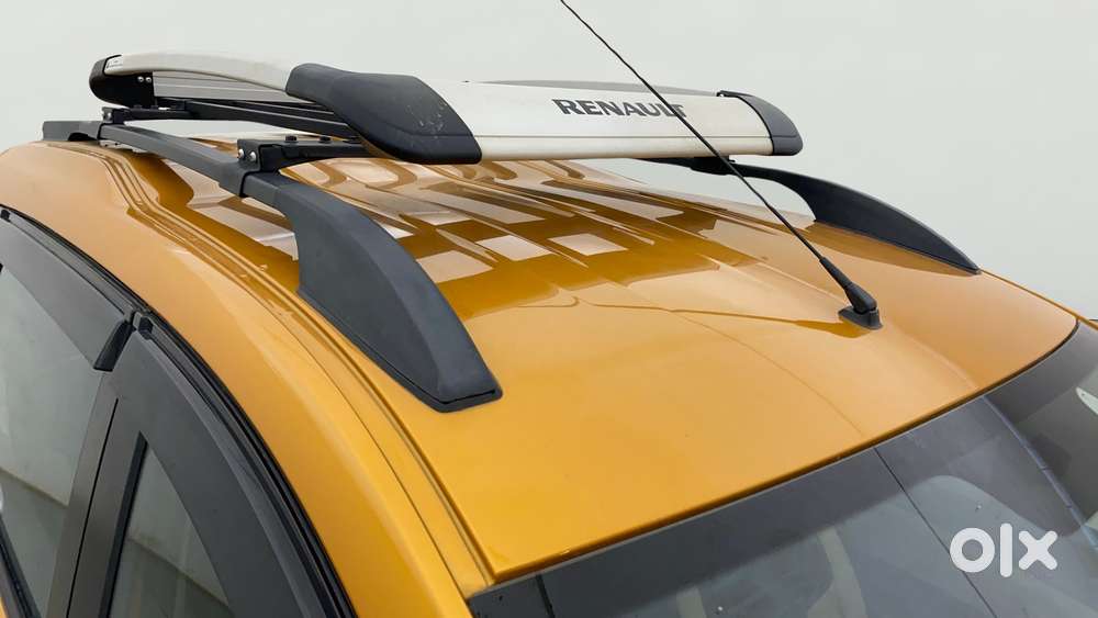 Renault Triber Rxz Easy-r Amt, 2023, Petrol