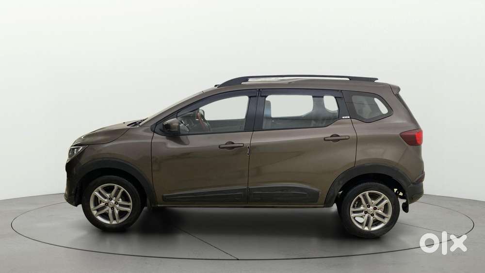 Renault Triber Rxz Easy-r Amt, 2021, Petrol