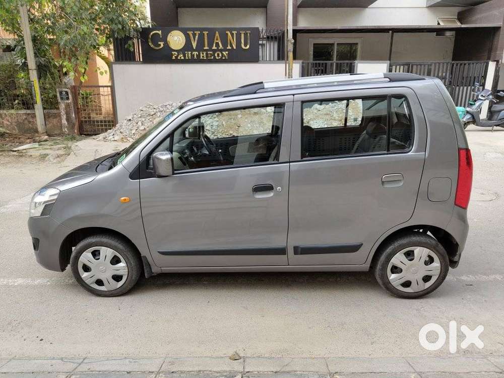 Maruti Suzuki Wagon R Vxi Amt Opt, 2017, Petrol