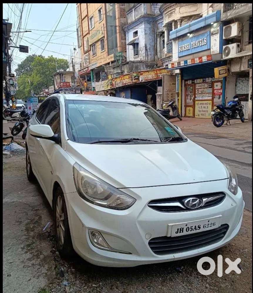 Hyundai Fluidic Verna 2013