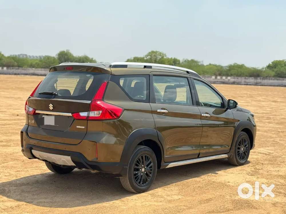 Maruti Suzuki Xl6 Alpha At, 2019, Petrol