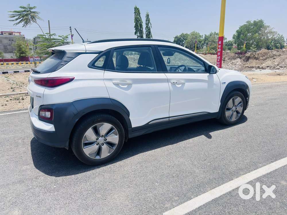 Hyundai Kona Electric Premium, 2023, Electric