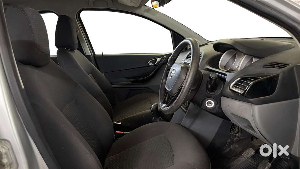 Tata Tigor 1.2 Revotron Xz Option, 2017, Petrol