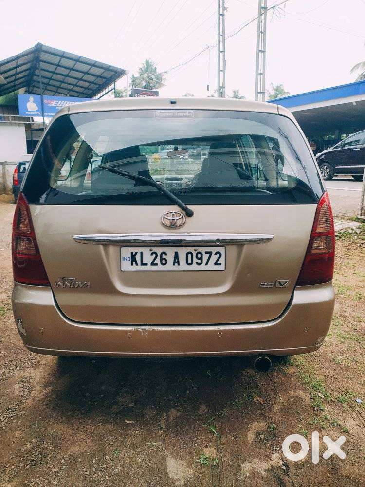 Toyota Innova 2.5 V 7 Str, 2008, Diesel