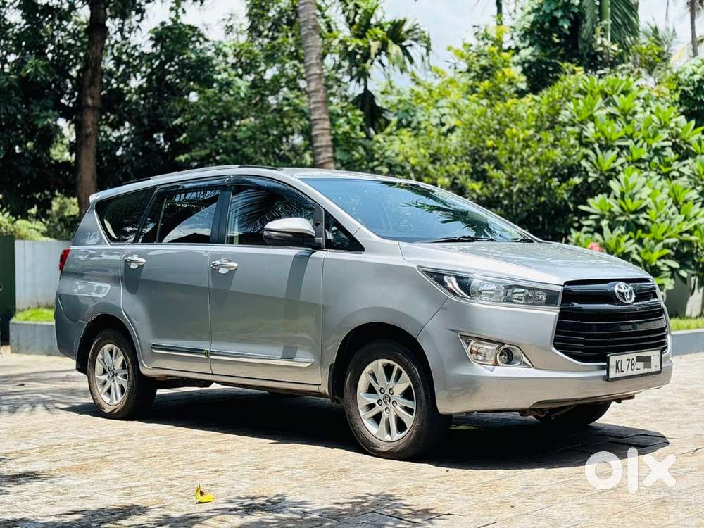Toyota Innova Crysta 2.8 Gx At, 2017, Diesel