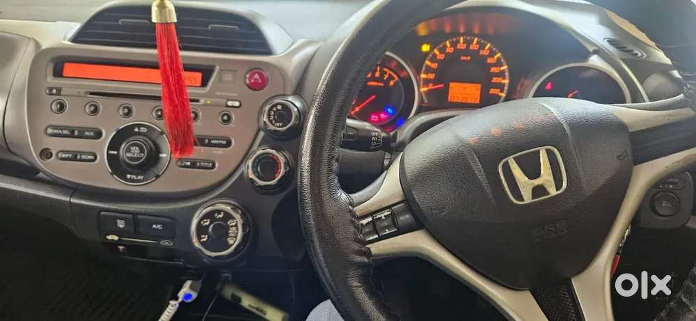 Honda Jazz 2011 Petrol 72000 Km Driven