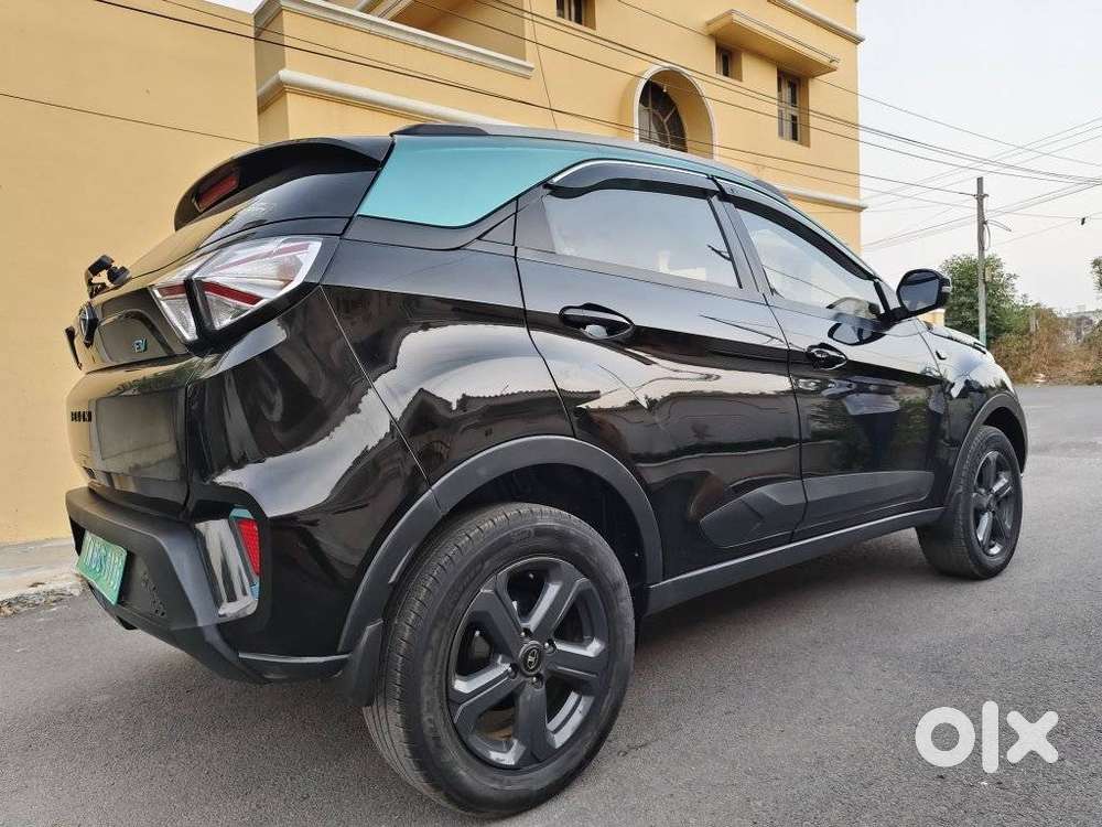 Tata Nexon Ev Xz Plus, 2022, Electric