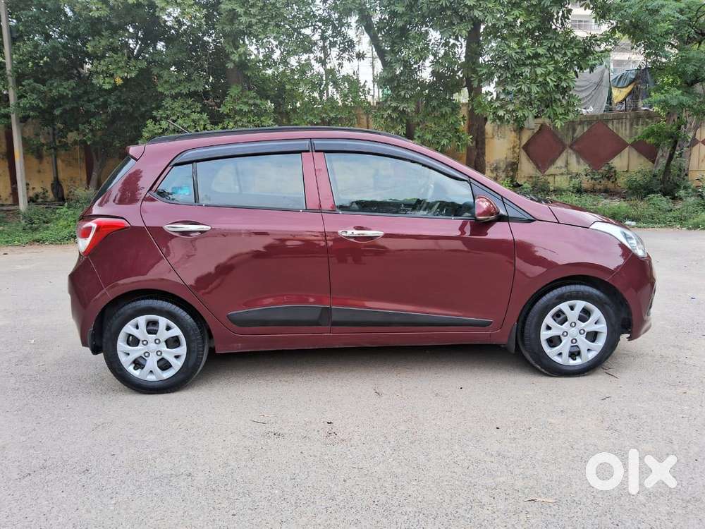 Hyundai Grand I10 2013-2016 Sportz, 2014, Petrol