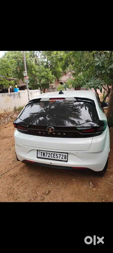 Tata Altroz 2024 Petrol 33500 Km Driven