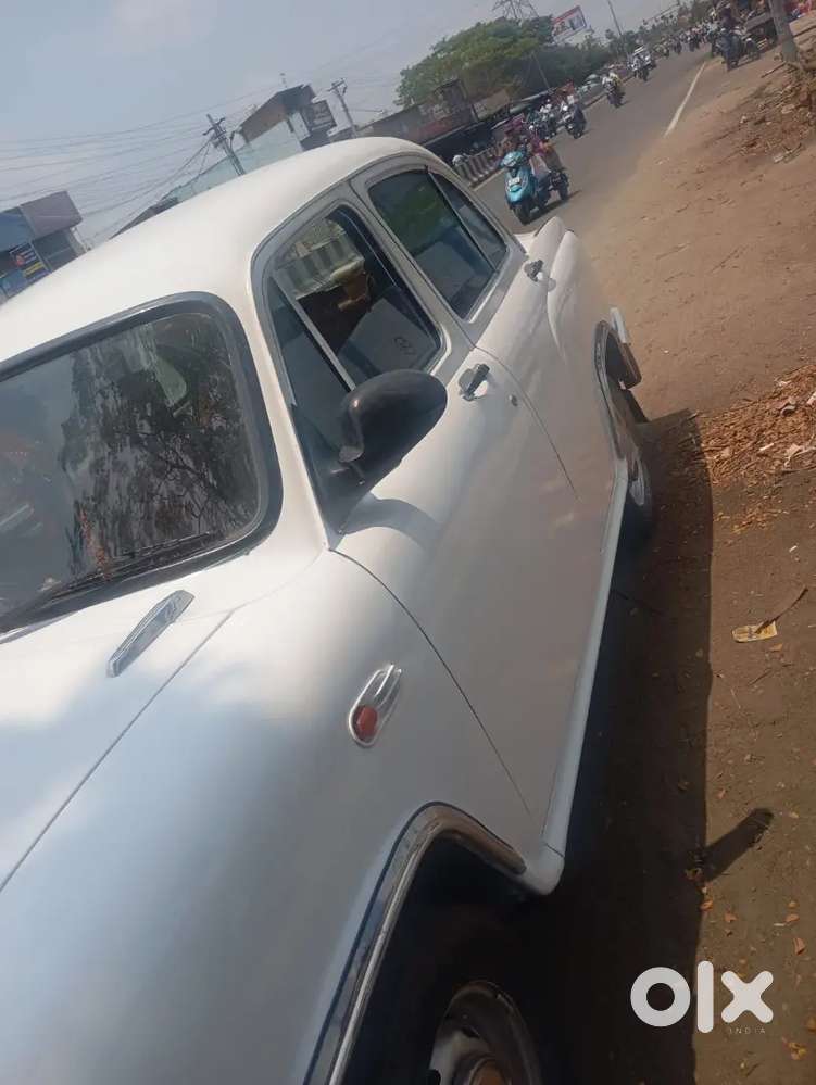 Ambassador Grand Diesel 2006
