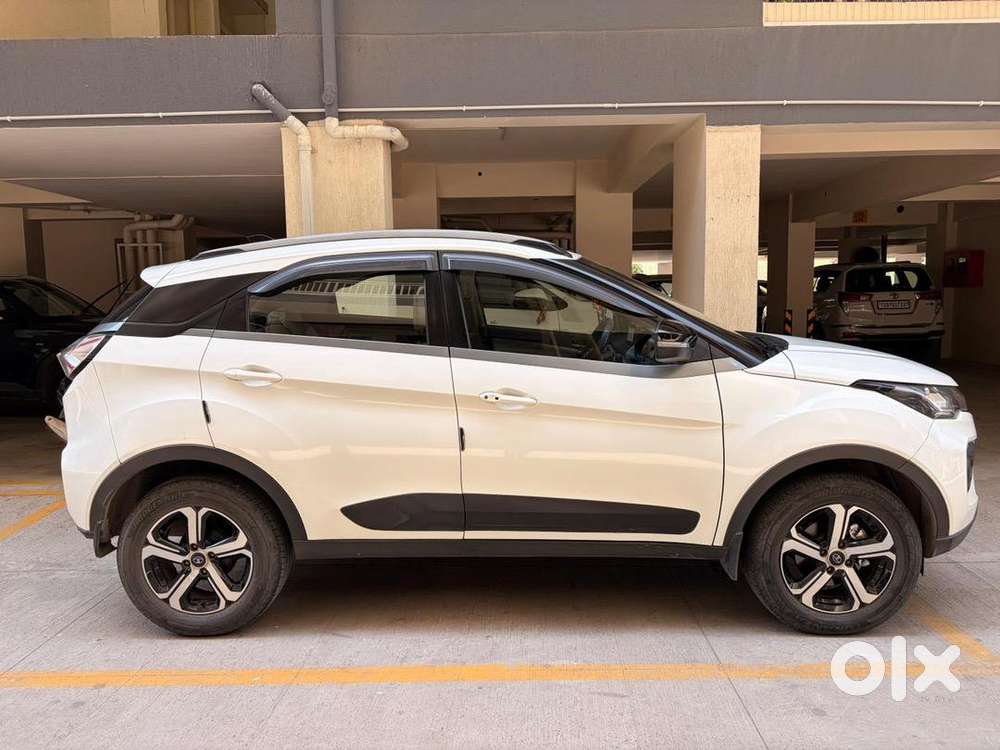 Tata Nexon Xz Plus Petrol