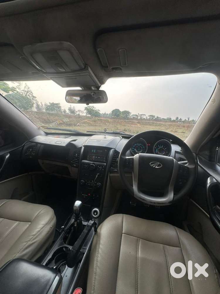 Mahindra Xuv500 2016 Diesel 110000 Km Driven