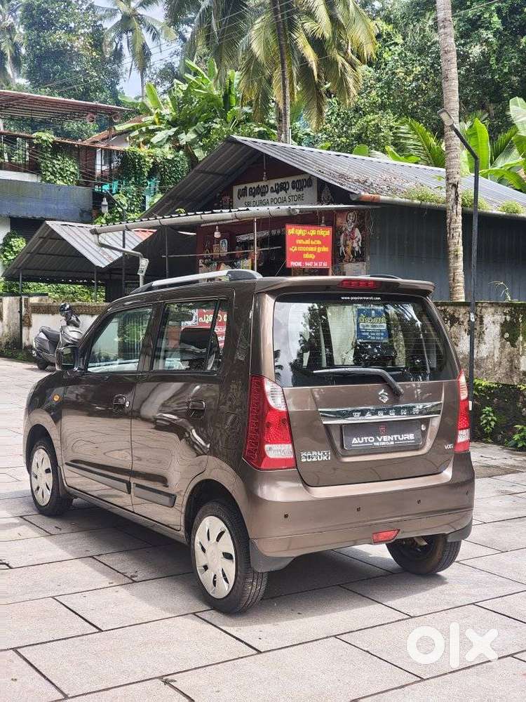 Maruti Suzuki Wagon R Vxi 1.0, 2016, Petrol