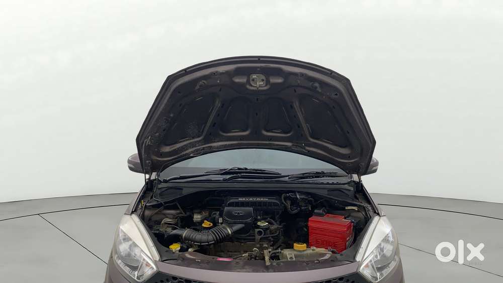 Tata Tiago 1.2 Revotron Xz, 2017, Petrol