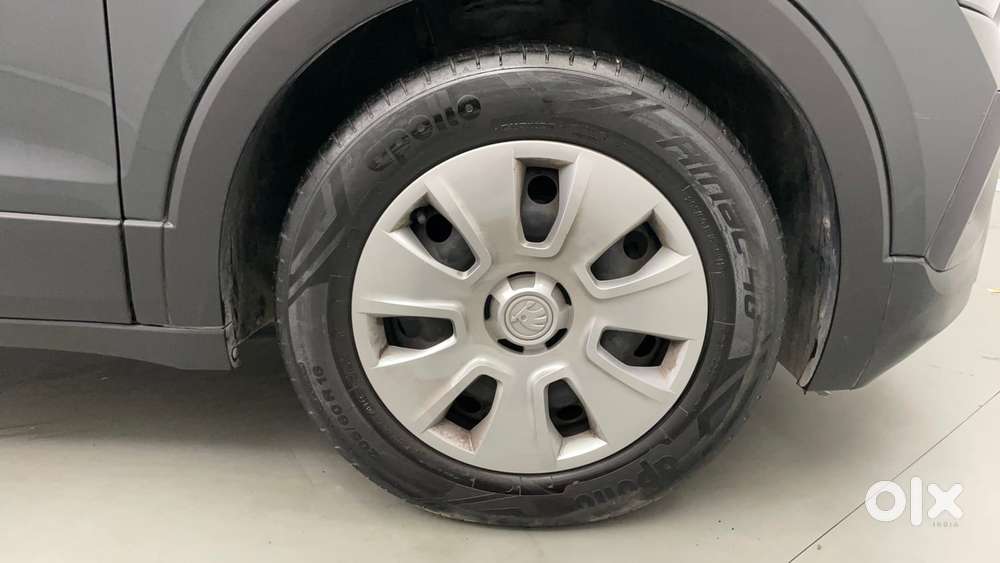 Skoda Kushaq Active 1.0 Tsi Mt, 2022, Petrol