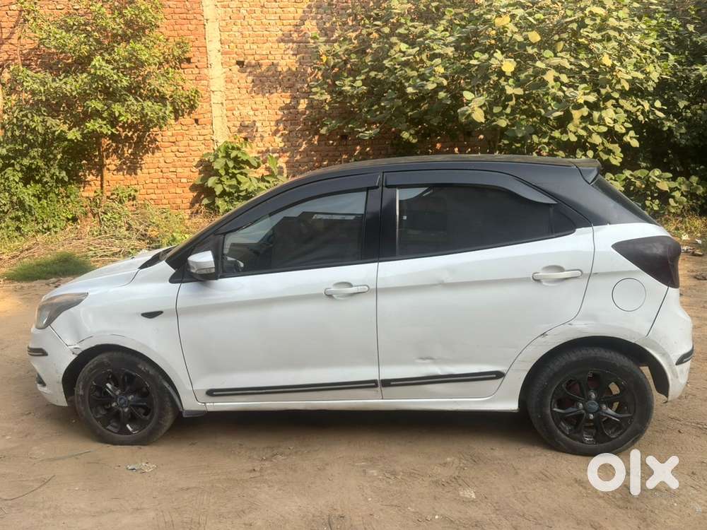 Ford Figo Petrol 2019