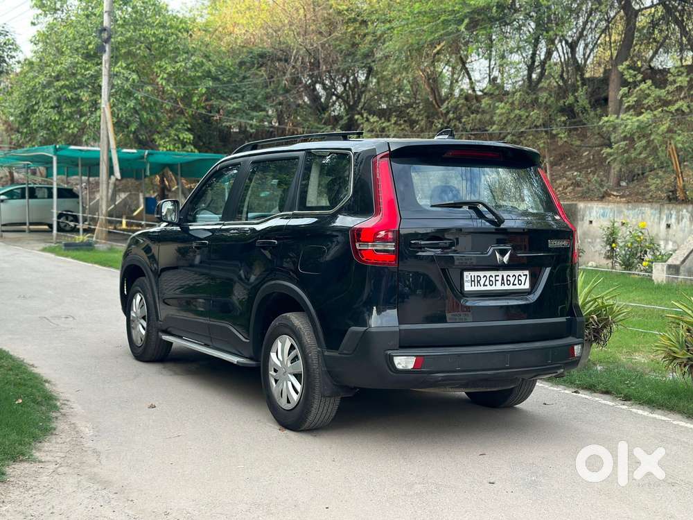 Mahindra Scorpio N Z4 Petrol At 7 Str, 2023, Petrol