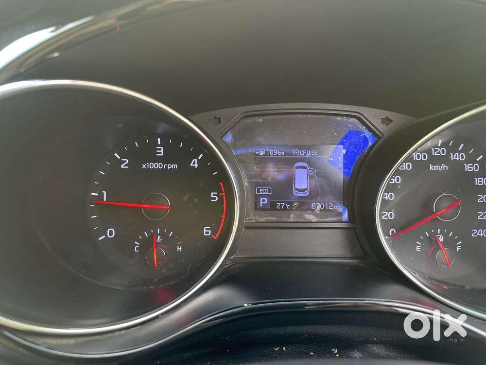 Kia Carnival Prestige, 2021, Diesel