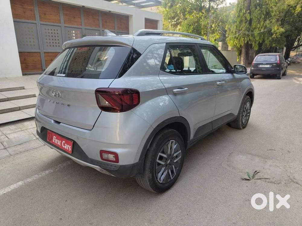 Hyundai Venue Sx Mt, 2021, Diesel