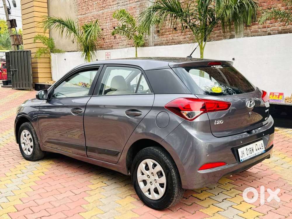 Hyundai Elite I20 Sportz (o) 1.2, 2016, Petrol