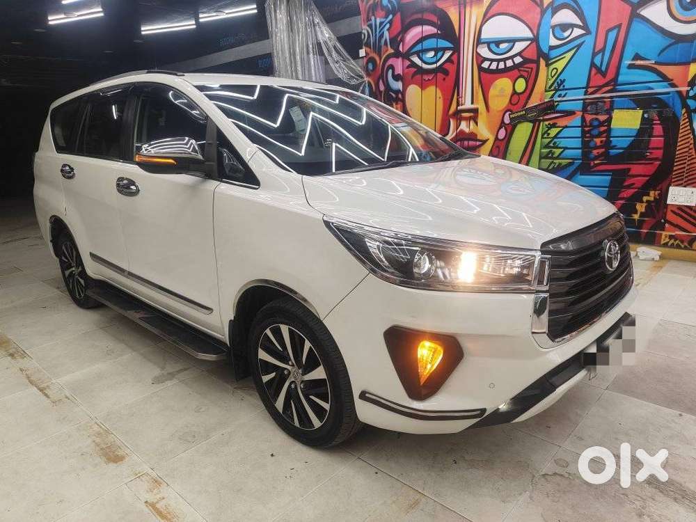 Toyota Innova Crysta 2.5z, 2022, Diesel