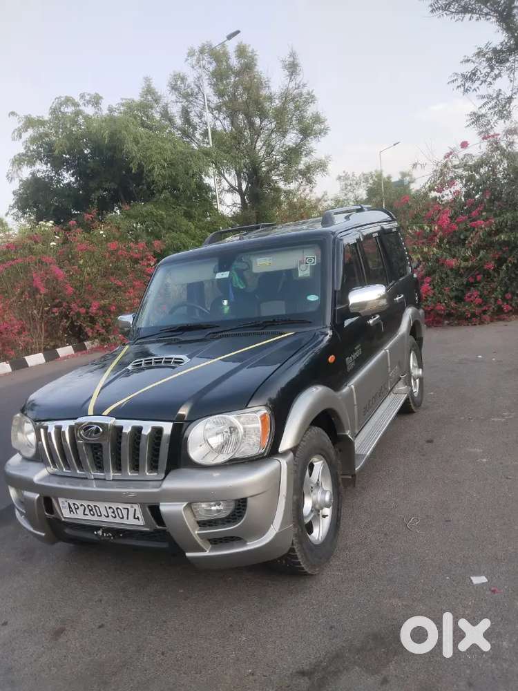 Mahindra Scorpio Getaway 2011 Diesel Good Condition