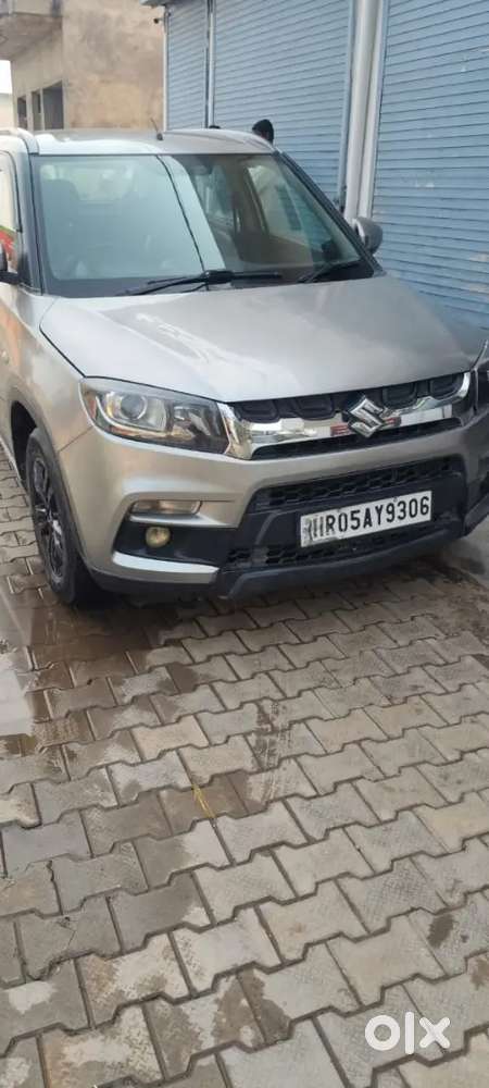 Car Mai Koi Dikkat Nhai Hai Only 4 Tyre Dalege Bs