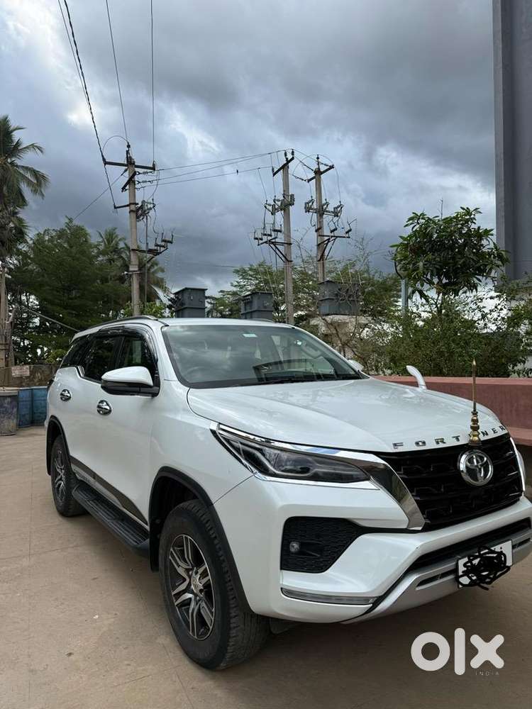 Toyota Fortuner 2023 Diesel Well Maintained