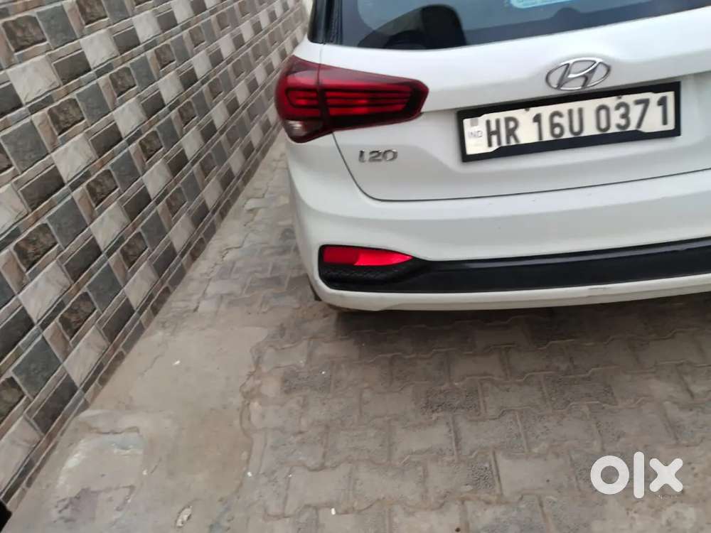 Hyundai I20 2018 Petrol 85500 Km Driven