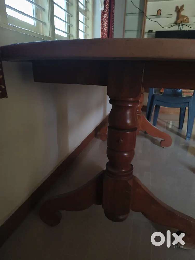 6 seater dining table