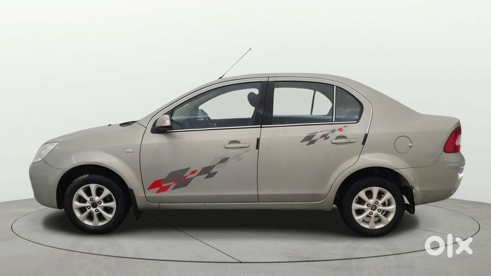 Ford Fiesta Petrol Titanium, 2013, Petrol