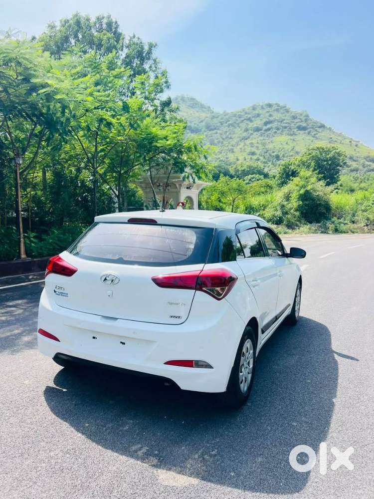 Hyundai Elite I20 Sportz (o) 1.2, 2016, Cng & Hybrids