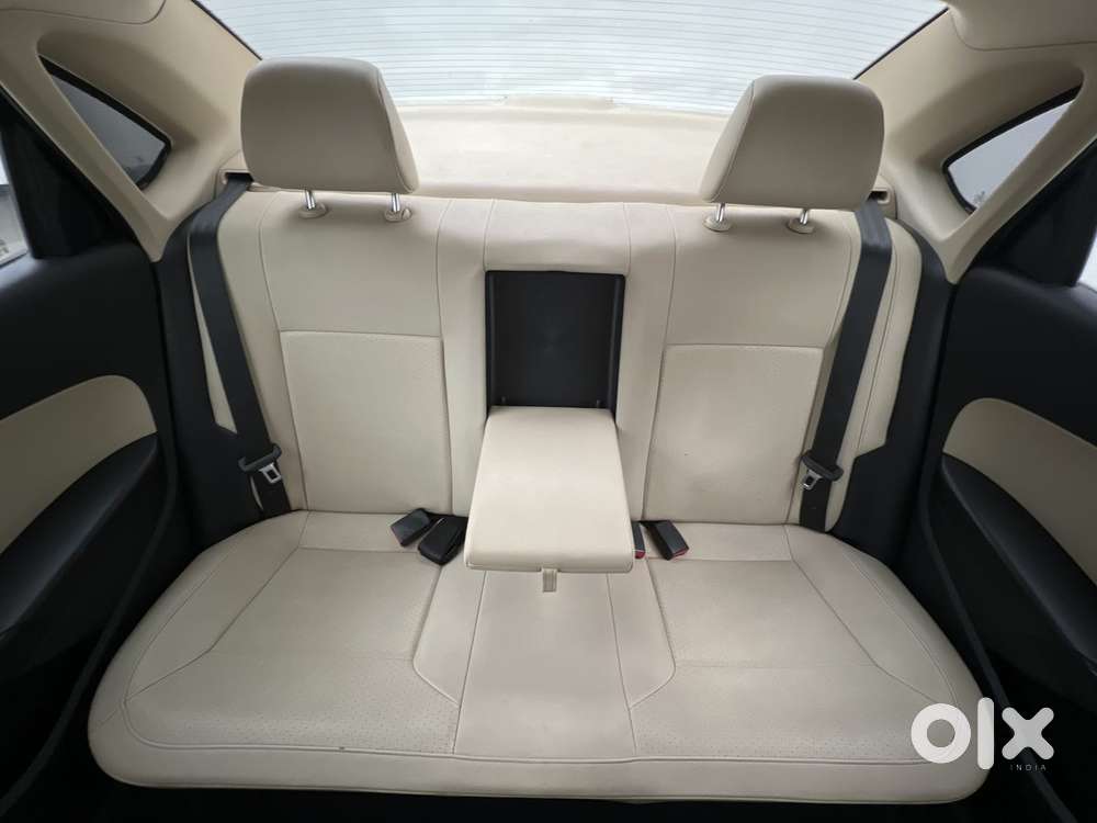 Skoda Rapid 1.6 Mpi At Style, 2017, Petrol