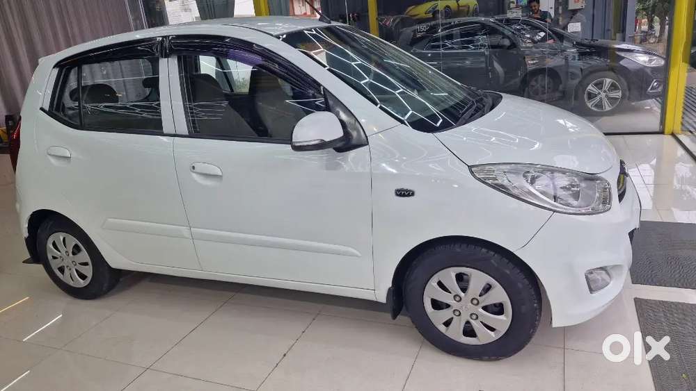 Hyundai I10 Sportz Petrol 2011