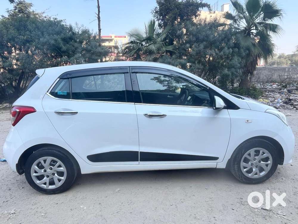 Hyundai Grand I10 Sportz O 1.2, 2017, Petrol
