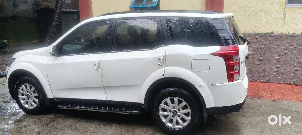 Mahindra Xuv500 2.2 W10 2016 Good Condition