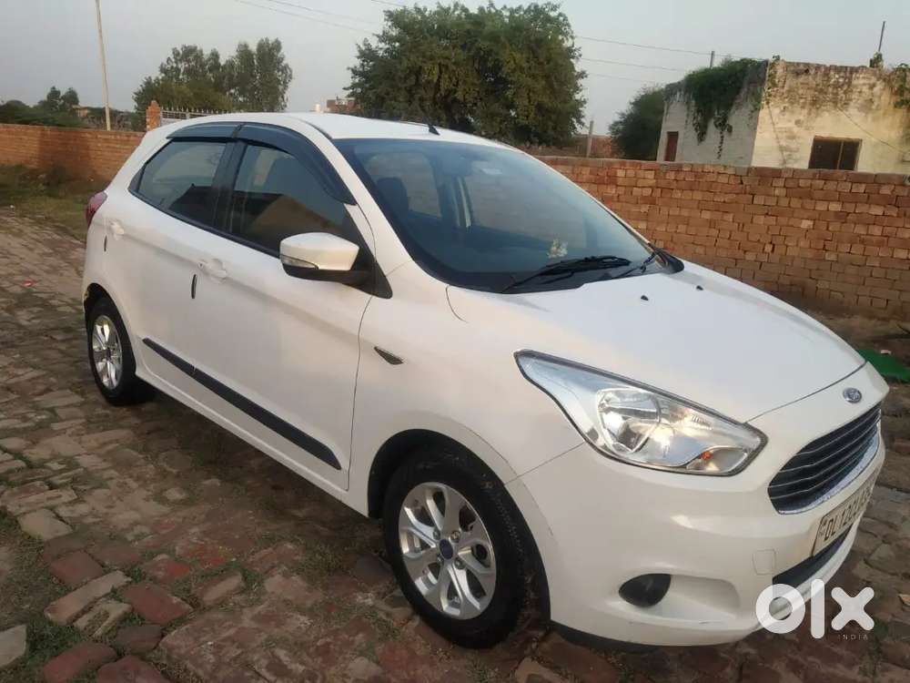 Ford Figo 2017 Petrol Titanium Model 49540 Km Driven